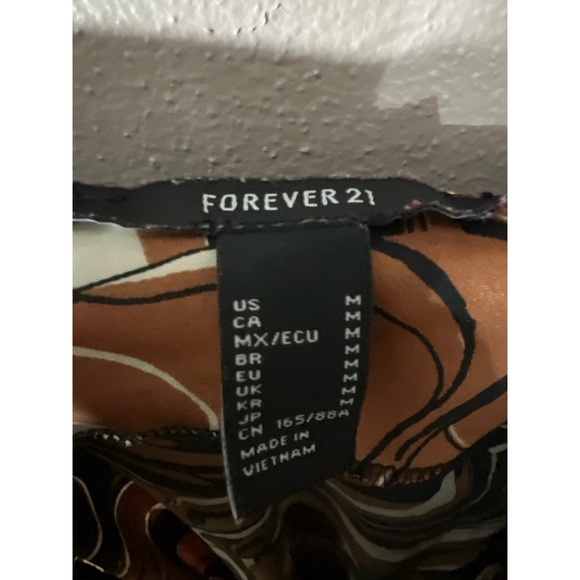 Forever 21 Stylish Brown and Black Swirl Dress - Picture 2 of 3